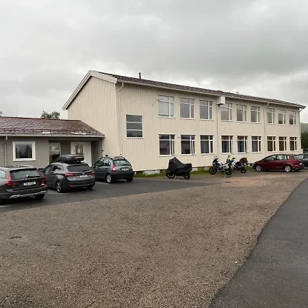 Lofotr Hostel Bostad