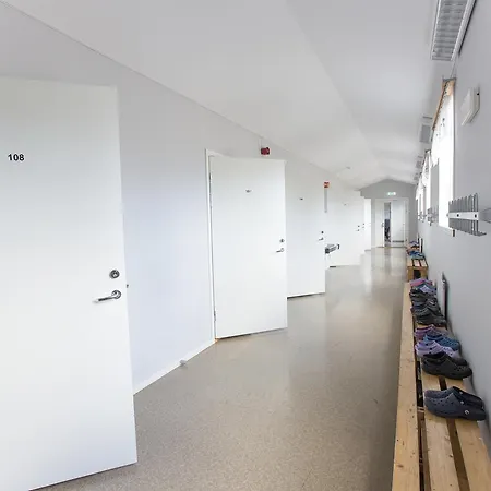 Hostel Lofotr Bostad